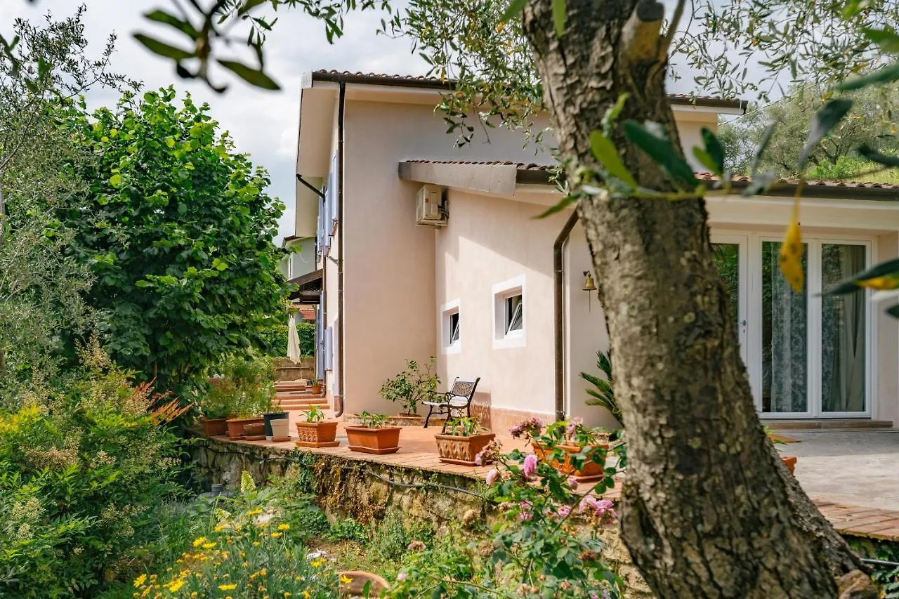 Bed & Breakfast Bed and Breakfast Caterina E L'Indaco Sarzana
